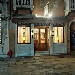 Hotel Falier, Venetië